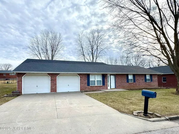 409 Ash Ave, California, MO 65018