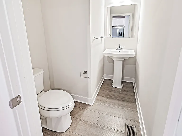 544 Lewes Landing Rd — Photo 15