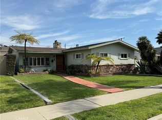 1842 Pine St, Huntington Beach, CA 92648