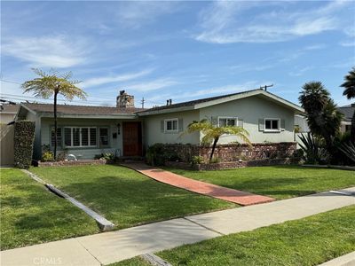 1842 Pine St, Huntington Beach, CA, 92648