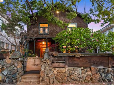 1826 Hearst Ave, Berkeley, CA, 94703