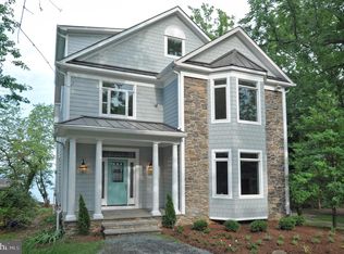 7055 Bay Front Dr, Annapolis, MD 21403