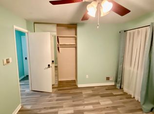 12 Annandale Rd, Annandale, VA 22003