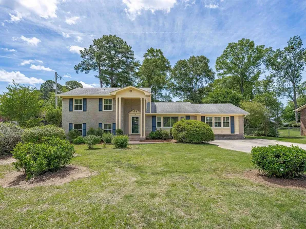 29 Beacon Hill Rd, Columbia, SC 29210