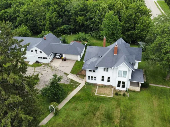 408 Western Ave, Maquoketa, IA 52060