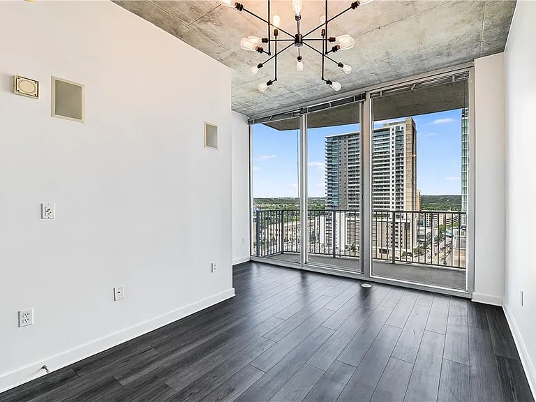 360 Nueces St #1302 — Photo 9