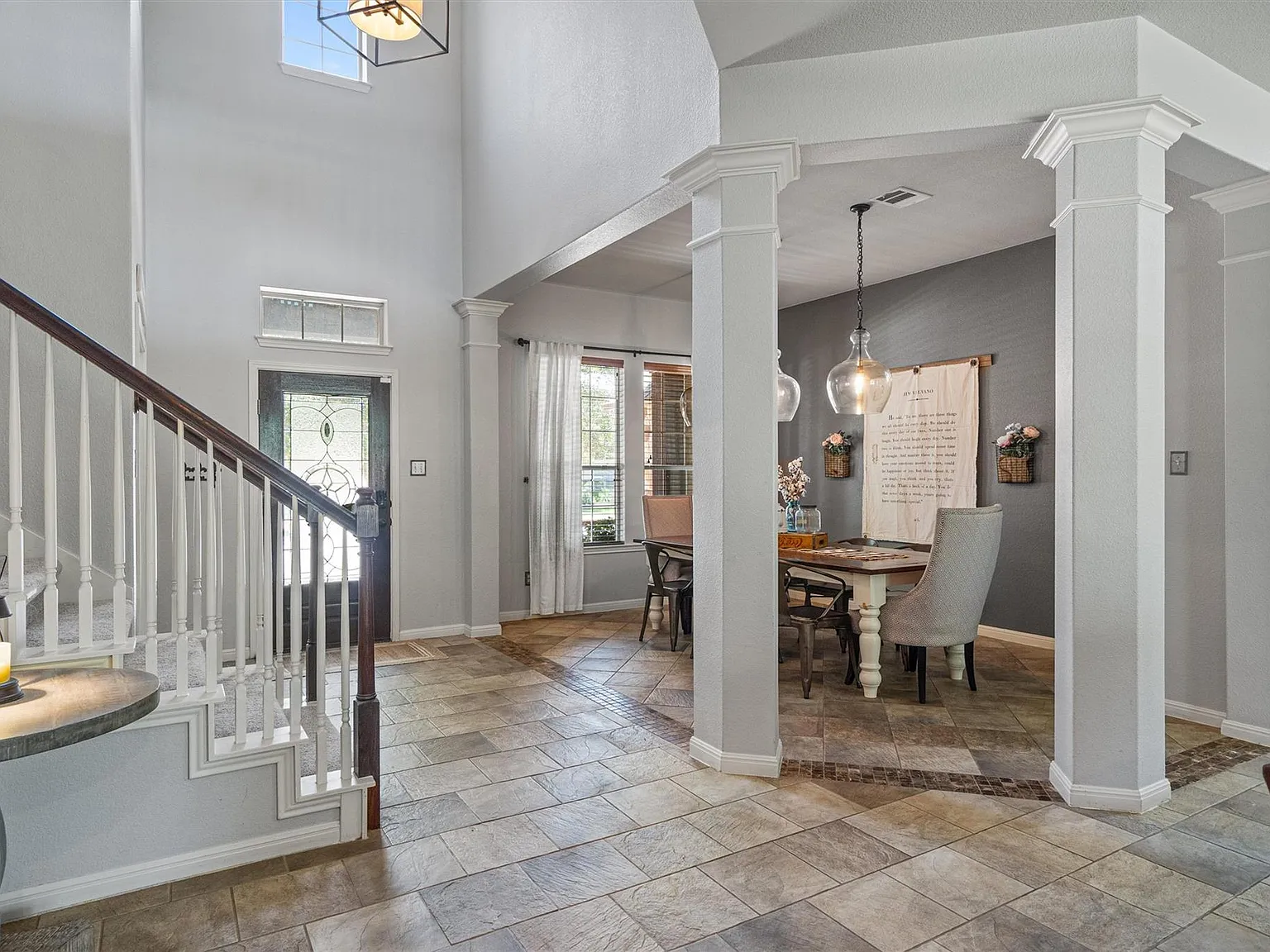 4 bed, 3.5 bath, 2989 sqft, $2,750 — Photo 4