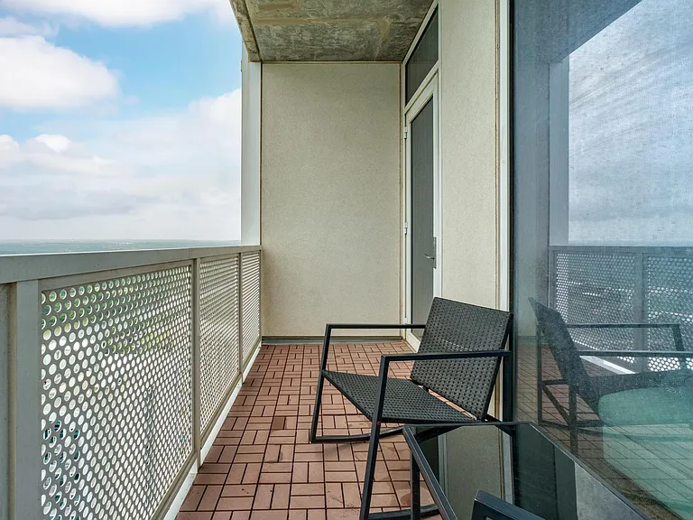 301 West Ave #3806 — Photo 17