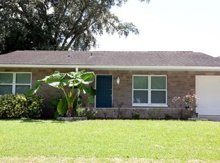 1215 Oakhill St, Seffner, FL 33584