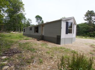 30 Quaco Rd, Deer Isle, ME 04627