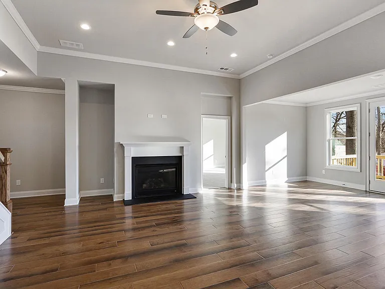 106 Oakdale Woods Ln — Photo 9