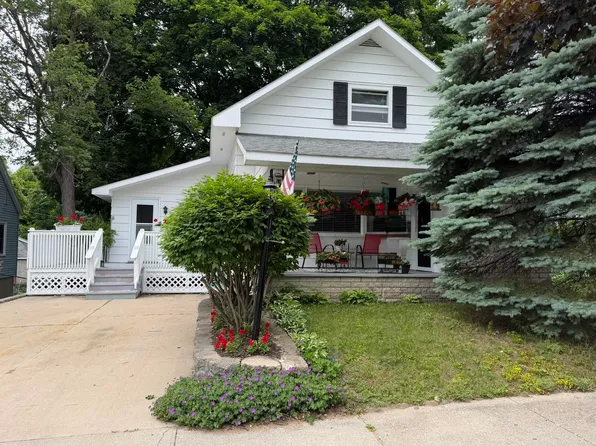 511 E River St, Cadillac, MI 49601