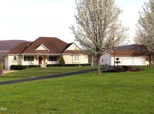 250 Hanks Rd, Crystal Spring, PA 15536