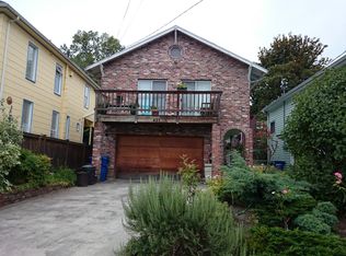 425 20th Ave E, Seattle, WA 98112