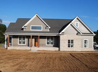 1115 Salisbury Dr, Columbia, TN 38401