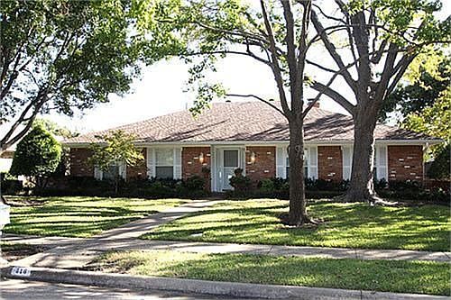1st image of 313 High Brook Dr