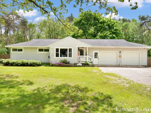 50 Fifteen Mile Rd NW, Sparta, MI 49345