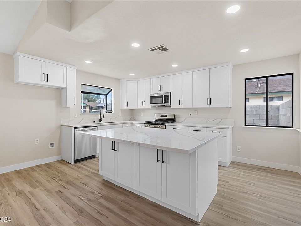 1st image of 5208 Shady Grove Ln