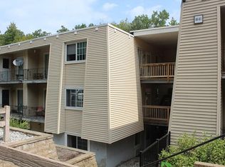 408 Fox Run Ln, Carmel, NY 10512