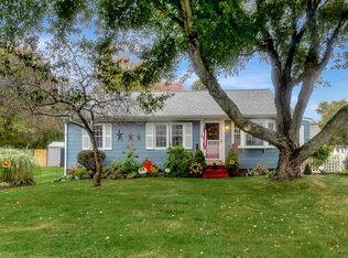 94 Glendale Ave, Woonsocket, RI 02895