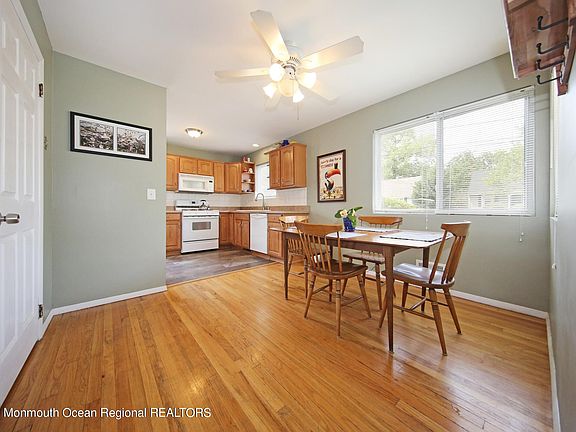 5th image of 9 Twilight Place