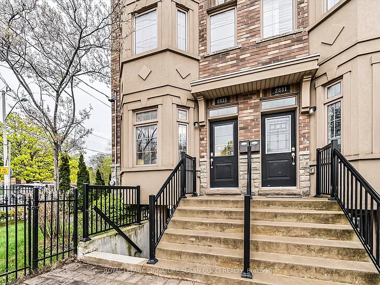 2833 Saint Clair Ave E — Photo 3