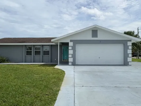 2 Cheyenne Ct, Palm Coast, FL 32137