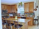 2nd image of 1192 Bloomfield Dr