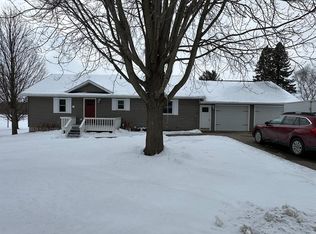 811 S Piety St, Ellsworth, WI 54011