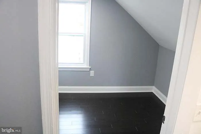 8526 Engleside St — Photo 14