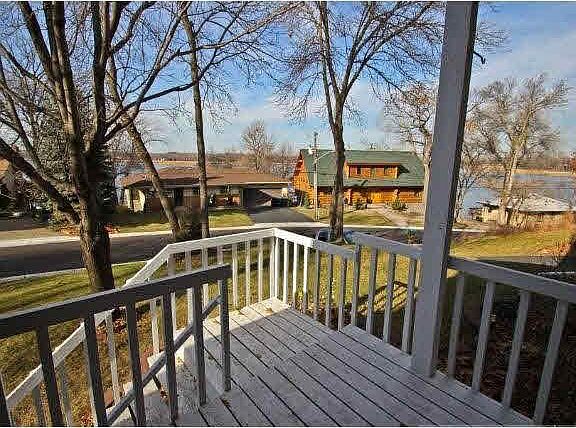3rd image of 6622 Eagle Lake Drive