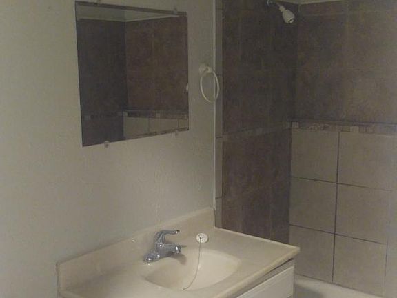5th image of 1604 W 900 S