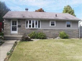 1403 Ryer St, South Bend, IN 46628