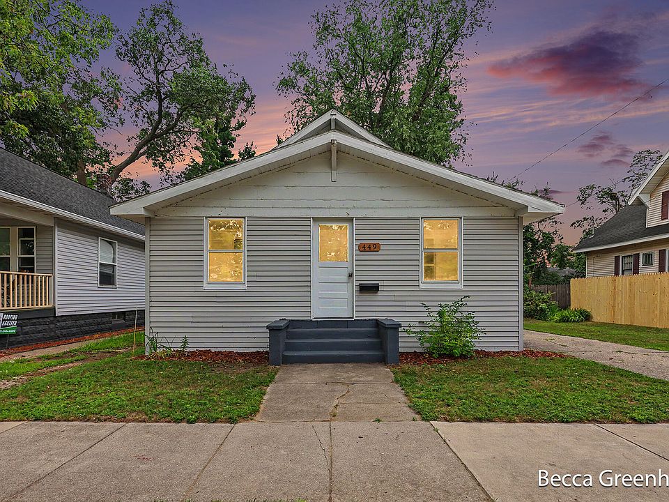 1st image of 449 Leonard Ave