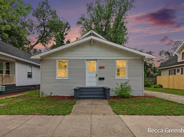 449 Leonard Ave, Muskegon, MI 49442