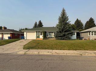 114 12th Ave S, Lewistown, MT 59457