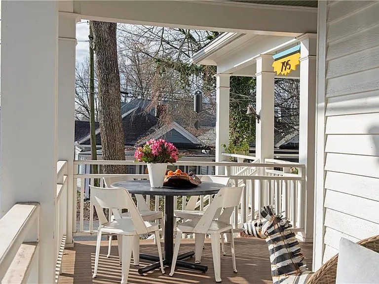 795 Grant St SE — Photo 16
