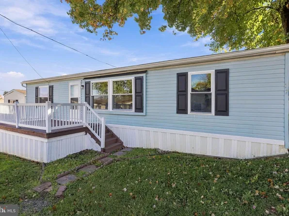 6801 Penn Ave Trailer 17, Wernersville, PA 19565