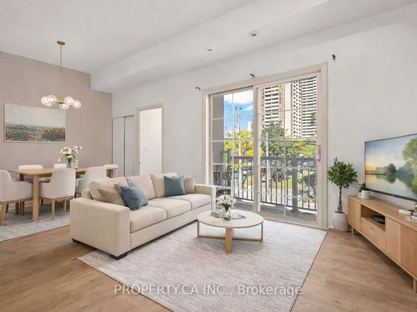 205 Wellesley St E #205, Toronto, ON M4X 1G1