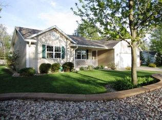 3001 Leahy Ave, Stevens Point, WI 54481