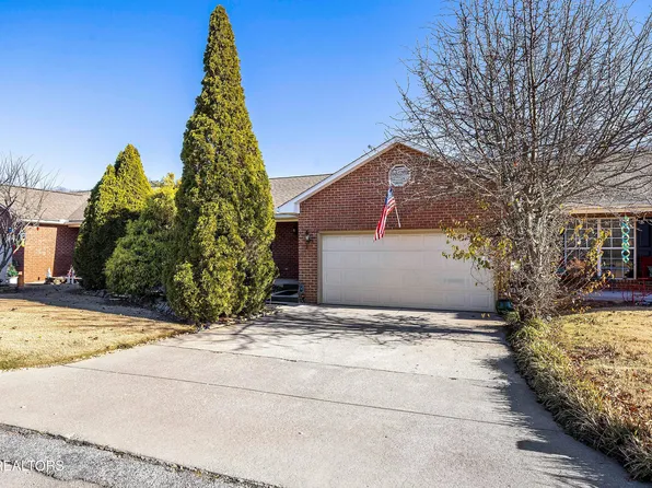 912 Muirfield Dr, Maryville, TN 37801