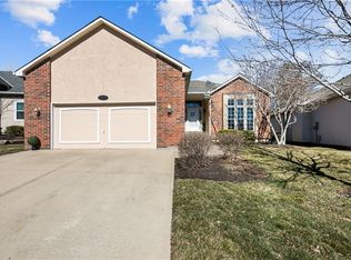21946 W 119th Ter, Olathe, KS 66061