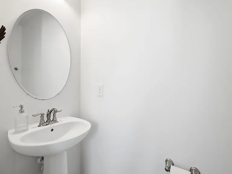 4435 Sunset Dr — Photo 18