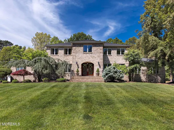 25 Burr Avenue, Morganville, NJ 07751