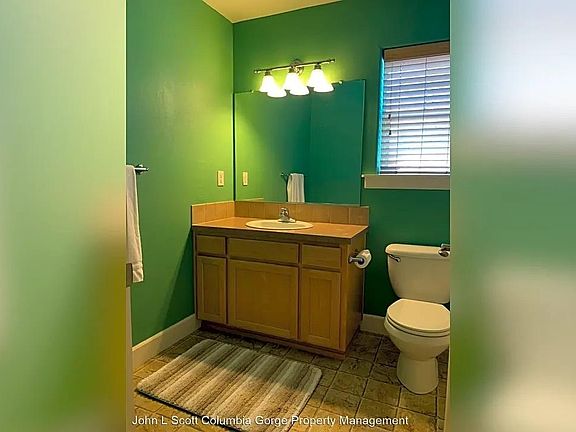 5th image of 1228 Island Way