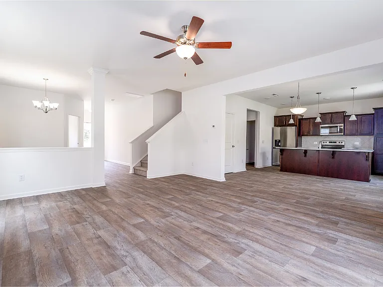 1423 Seawatch Dr — Photo 10