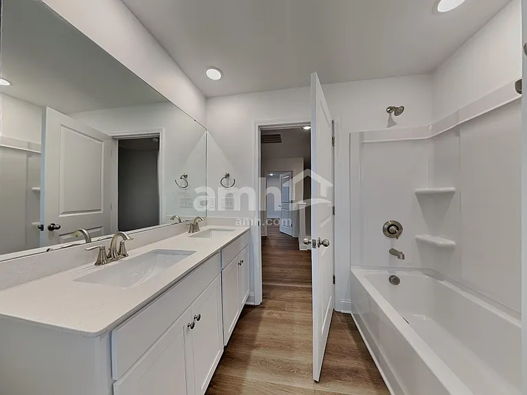 4709 Summit View Ct — Photo 19