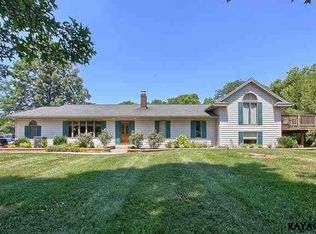 357 E Canal Rd, York, PA 17404