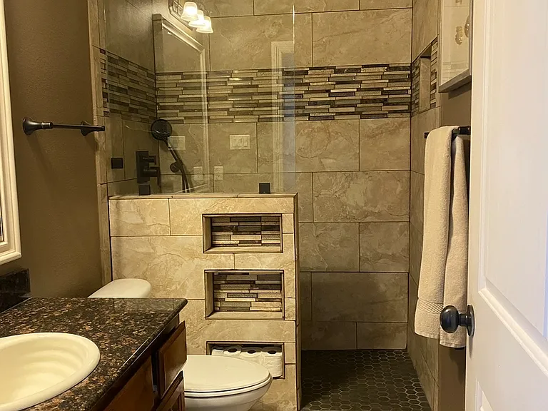 8305 Southridge Ct — Photo 9