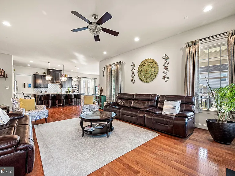 602 Dolmens Ln — Photo 22